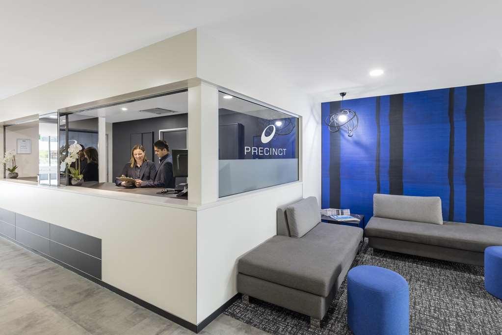 Istay Precinct Аделаїда Інтер'єр фото